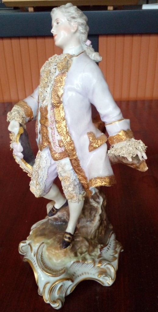 Antiek Porseleinen Beeldje: Rococo Heer met Kant, Antiek en Kunst, Ophalen