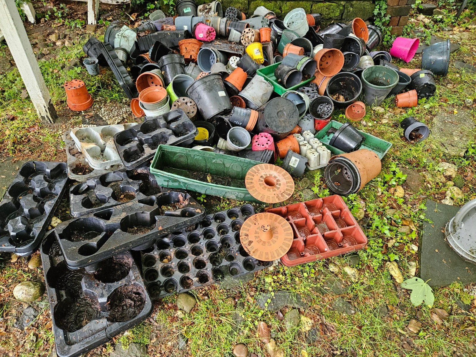 Hele partij kweekpotten/kunststof planten potten/plastic pot, Ophalen, Gebruikt, Kunststof