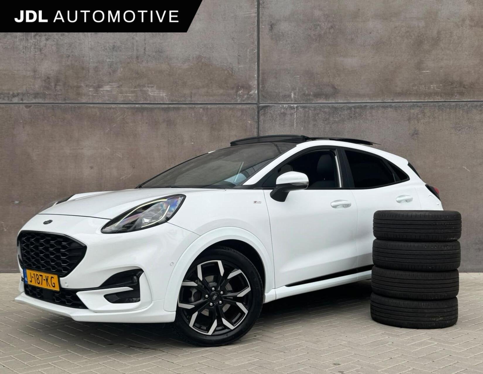 Ford Puma 1.0 EcoBoost Hybrid ST-Line X | Trekhaak | panoram, Voorwielaandrijving, Met garantie (alle), Leder en Stof, Wit