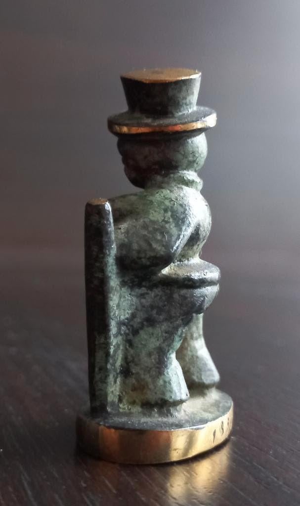 Bronzen miniatuurbeeldje van een schoorsteenveger, Ophalen of Verzenden, Brons