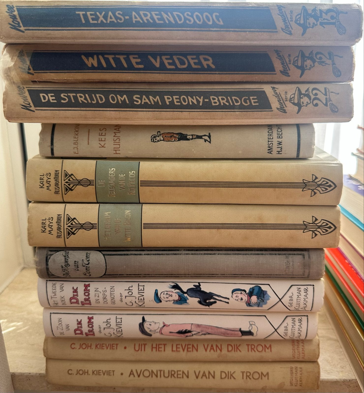 Vintage boeken: Dik Trom, Karl May, Kees Huisman, Ophalen, Gelezen, Fictie algemeen