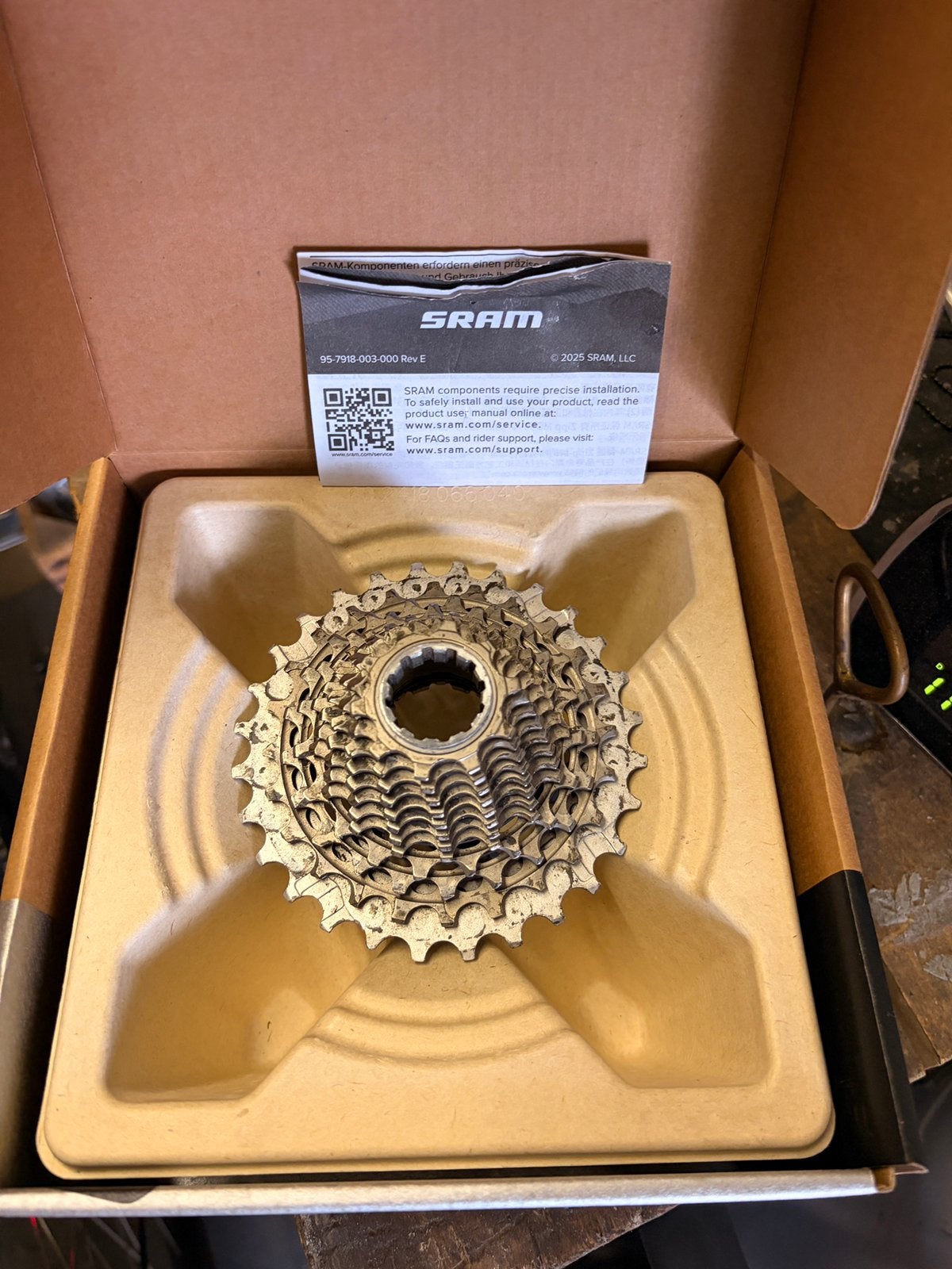 SRAM RED 10/28 12 speed XDR cassette (wax), Gebruikt, Ophalen of Verzenden, Derailleur of Ketting, Aluminium
