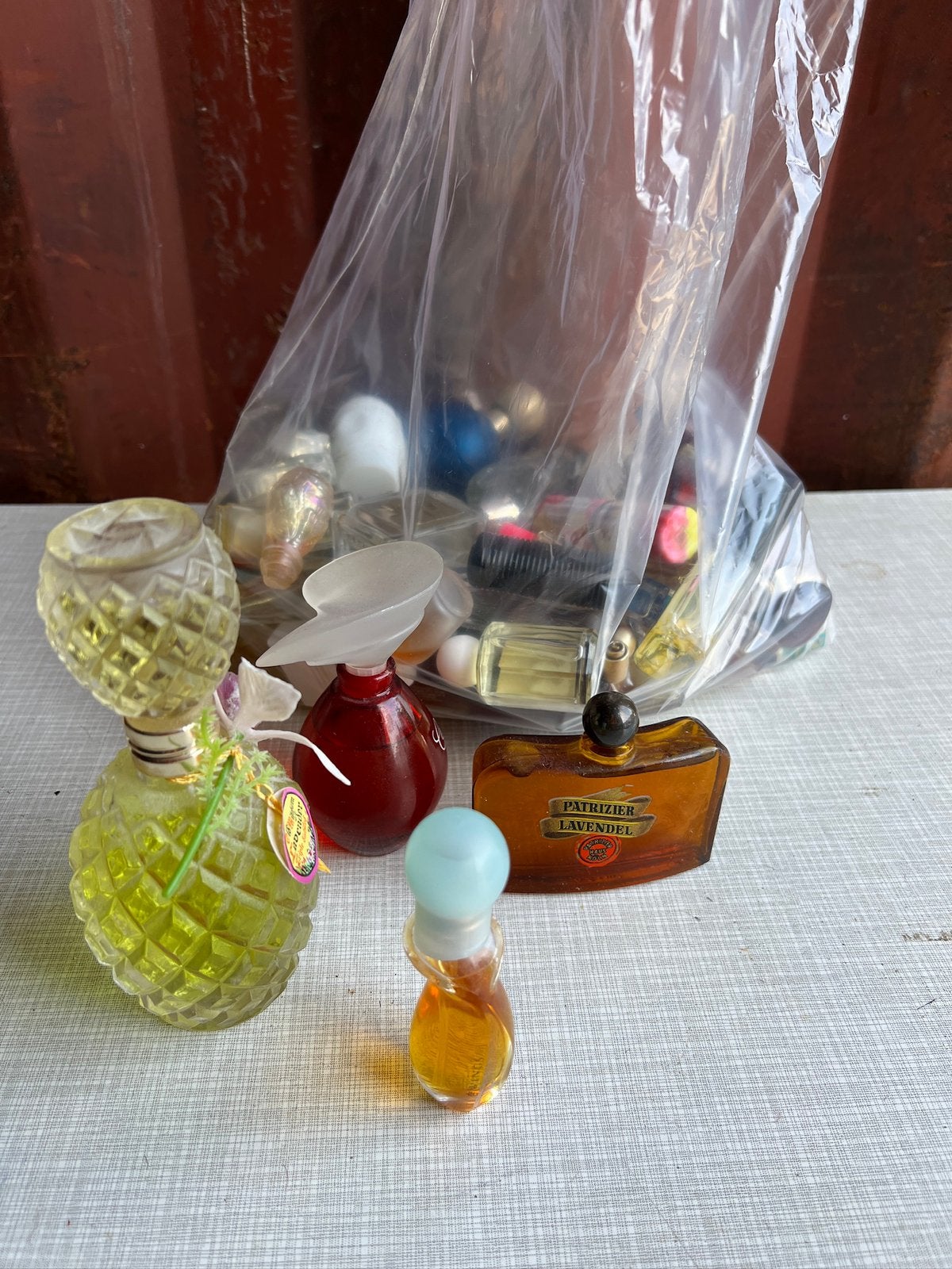 Partijtje parfumflesjes, Verzamelen, Ophalen of Verzenden, Zo goed als nieuw, Parfumfles, Gevuld