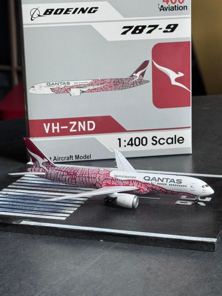 Qantas Yam Dreaming Boeing 787-9 Aviation400 1:400, Verzenden, Zo goed als nieuw, Schaalmodel