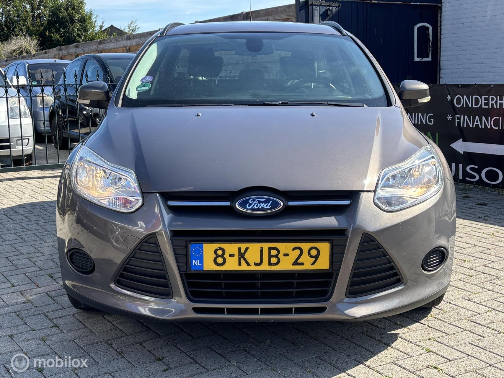 Ford Focus Wagon 1.0 EcoBoost | TREKHAAK | PDC | LANGE APK, Euro 5, 101 pk, Gebruikt, Bruin