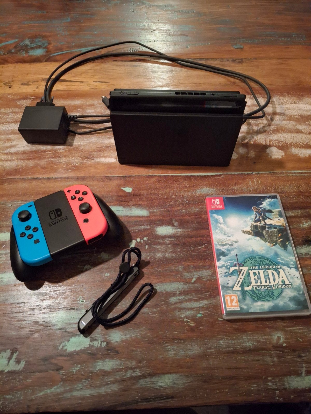 Nintendo Switch met Zelda: Tears of the Kingdom, Met games, Met 2 controllers, Ophalen of Verzenden, Zo goed als nieuw