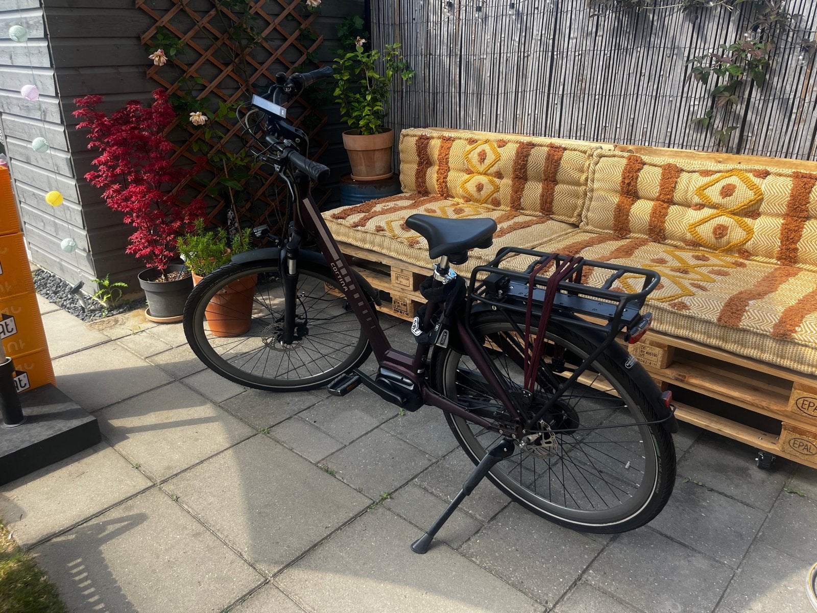 Cortina elektrische fiets met nieuwe batterij, Fietsen en Brommers, Ophalen, Gebruikt, Cortina