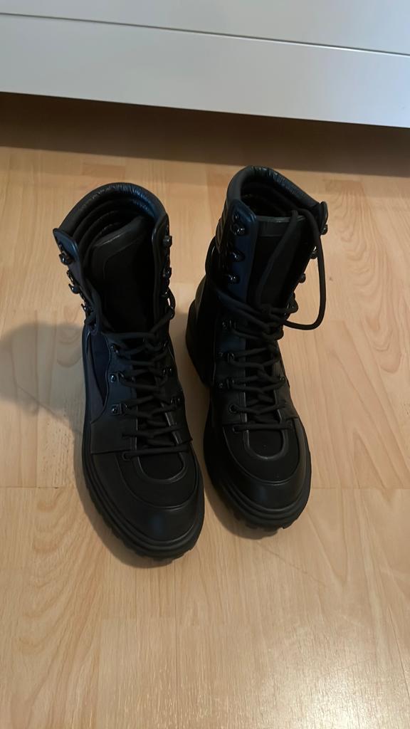 Josh V Karina boots, Ophalen, Zo goed als nieuw, Zwart, Snowboots