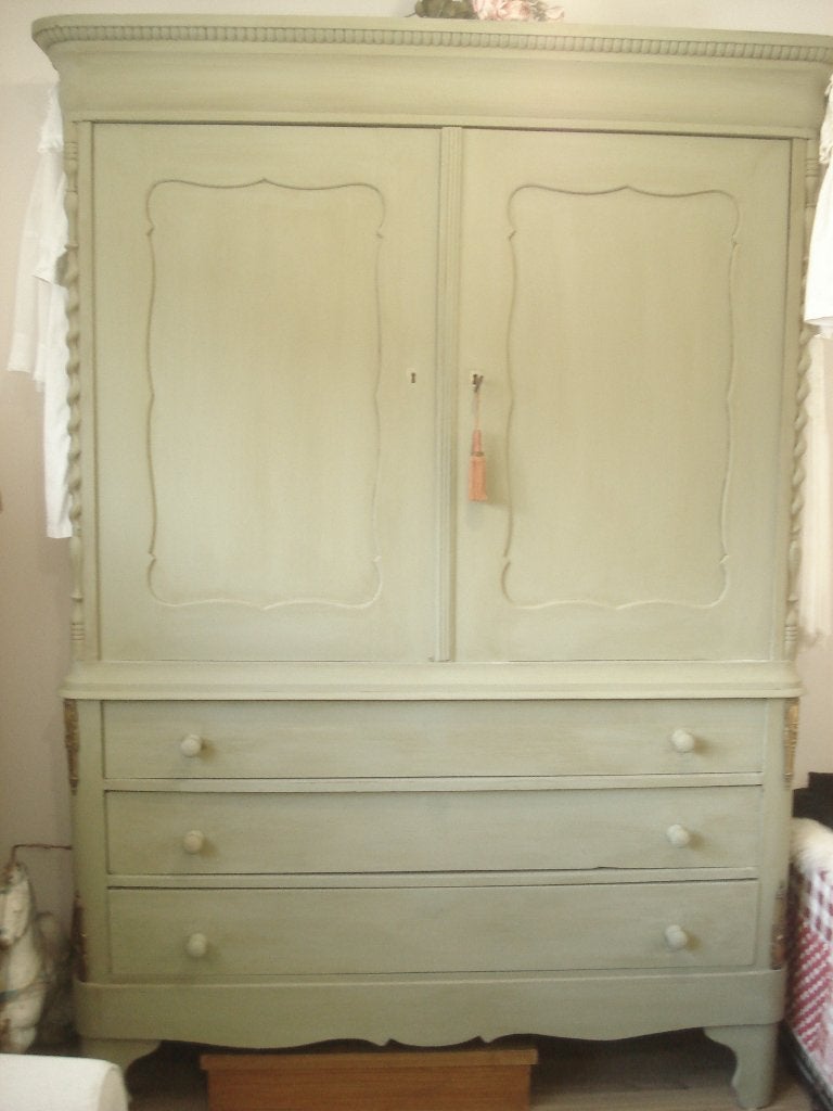 Kabinet kast..., Ophalen