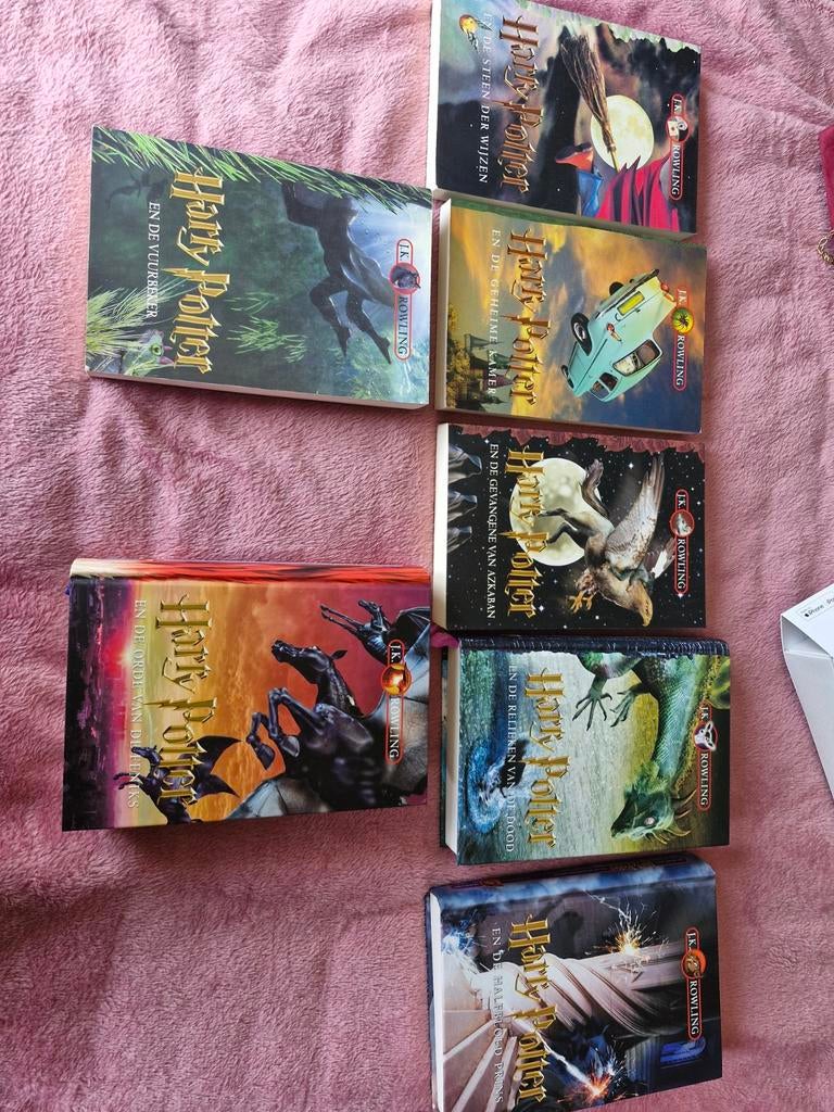 Harry Potter complete serie - 7 boeken, Boeken, Ophalen of Verzenden, Gelezen, J.K. Rowling