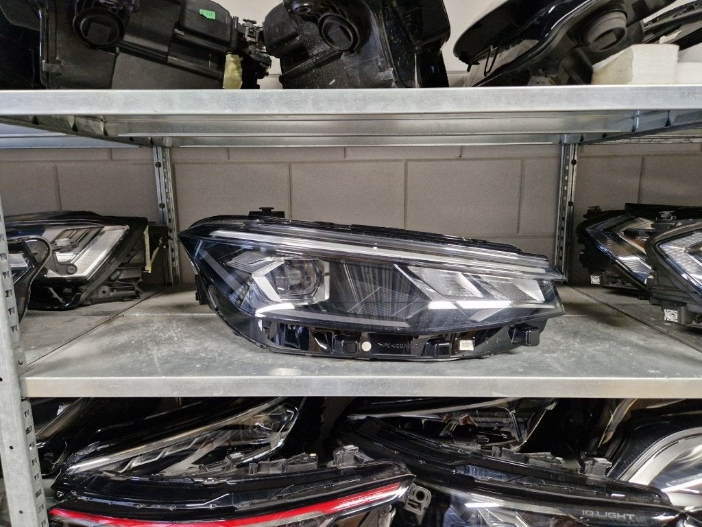 VW Passat 3J VOL LED koplamp 006 rechts, Auto-onderdelen, Ophalen of Verzenden, Gebruikt, Volkswagen
