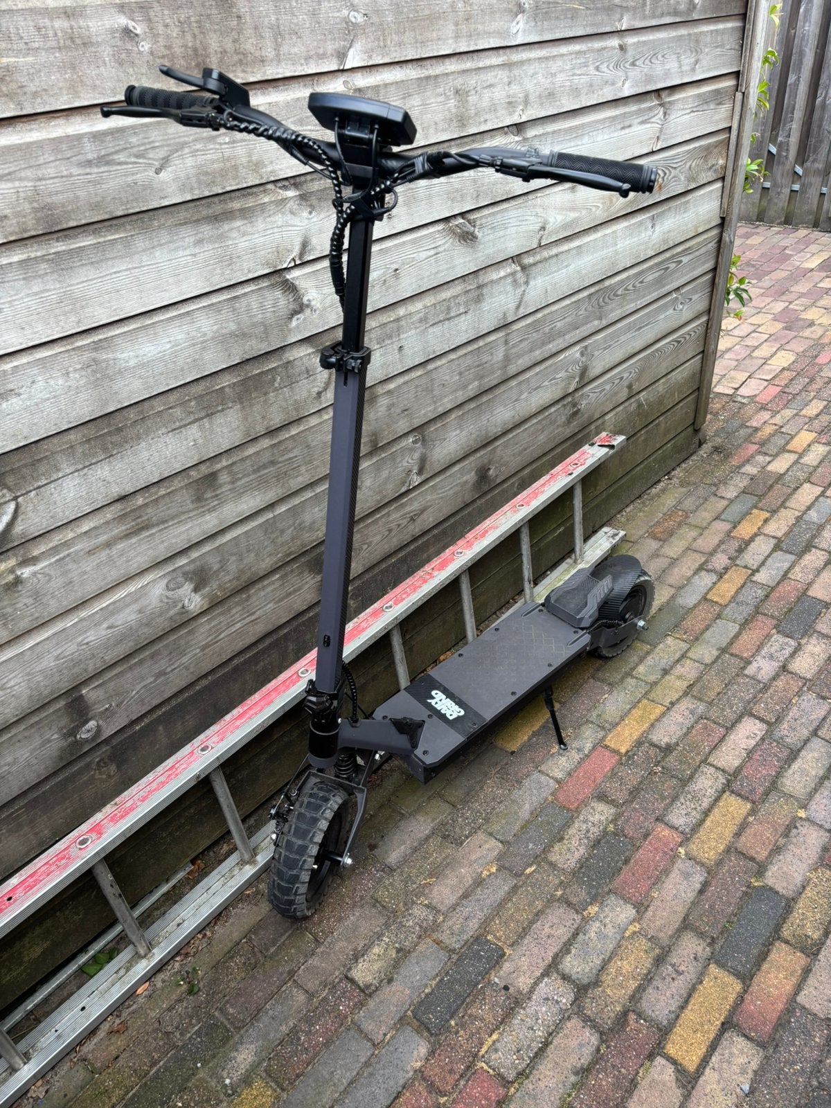 Custom Ausom L1, Fietsen en Brommers, Ophalen, Zo goed als nieuw, Elektrische step (E-scooter)