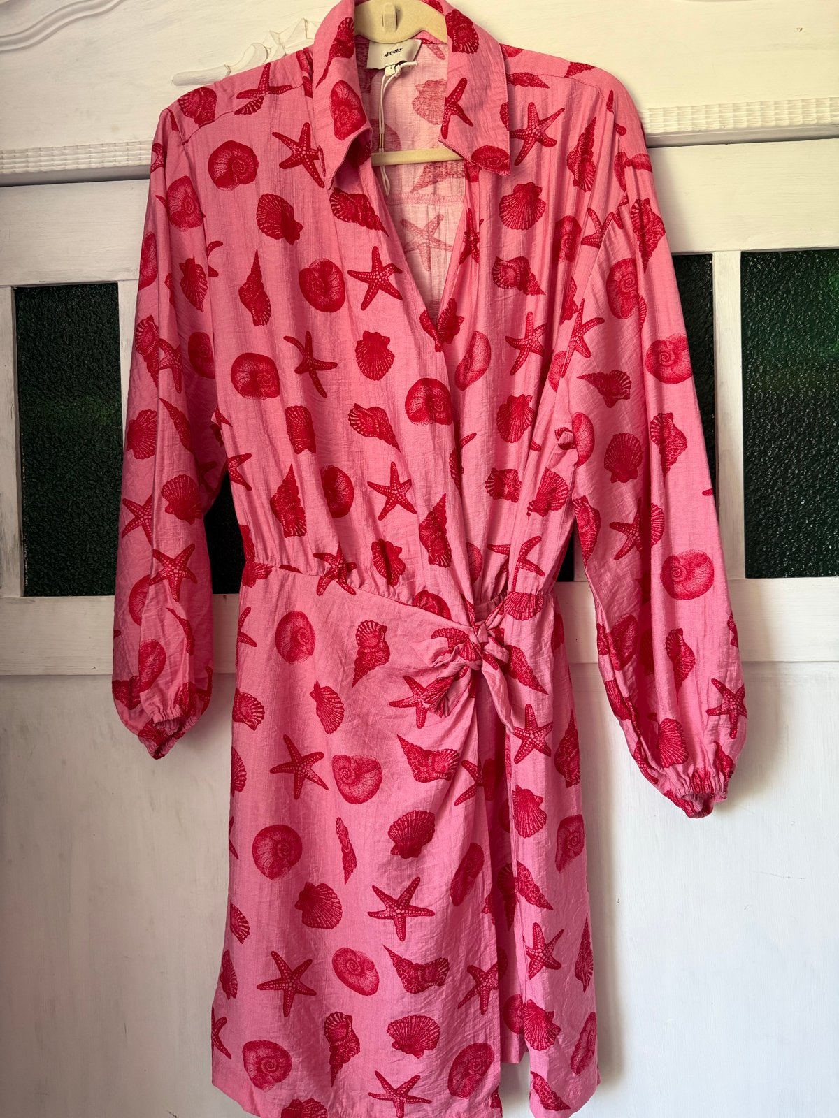 Nieuwe roze jurk met schelpenprint - Maat L, Verzenden, Nieuw, Maat 42/44 (L), Roze
