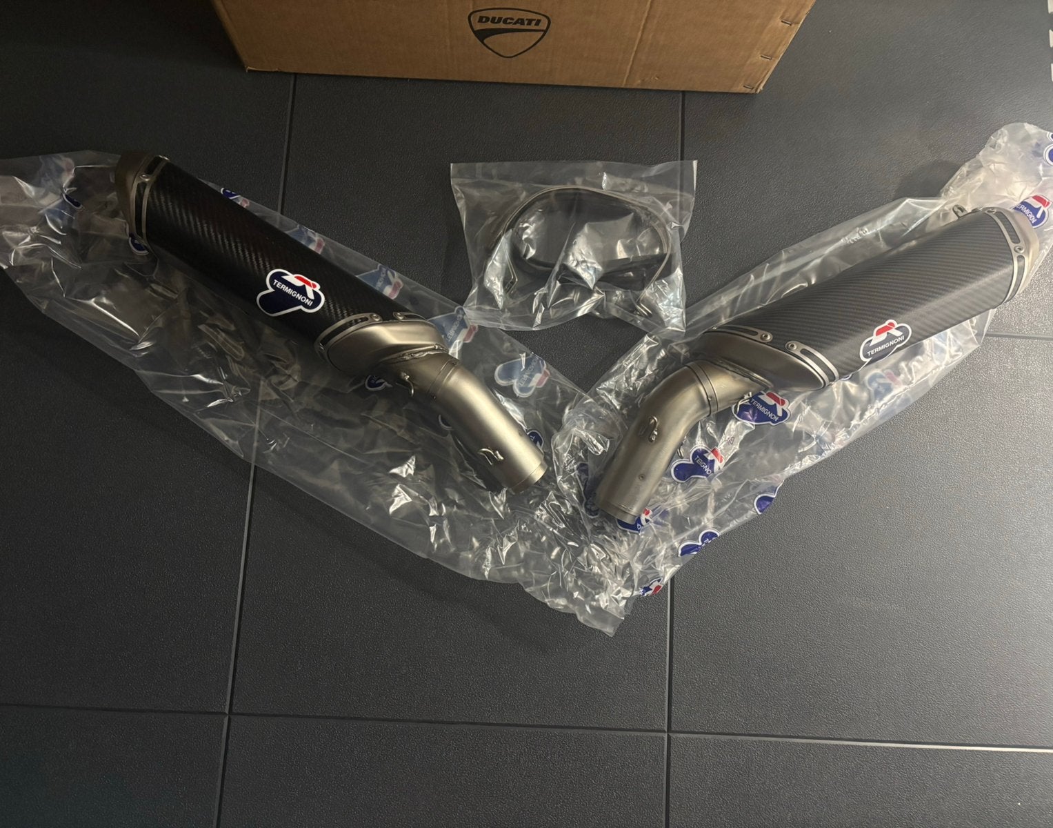 TERMIGNONI CARBON RACING SLIP-ON, Auto-onderdelen, Uitlaatsystemen, Ophalen of Verzenden, Nieuw