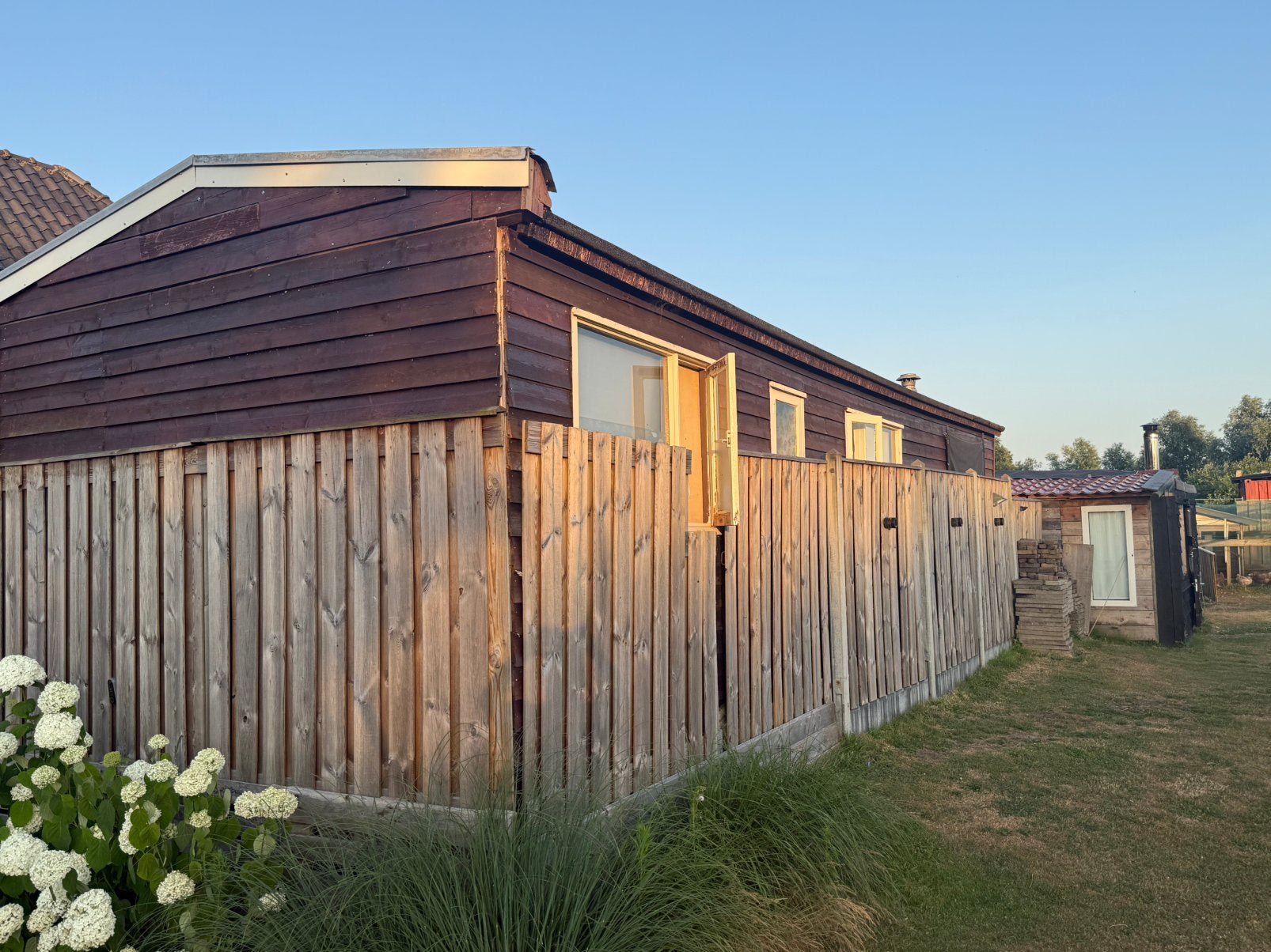 Chalet gratis, Ophalen, 3 ramen of meer, Schuur, 500 cm of meer