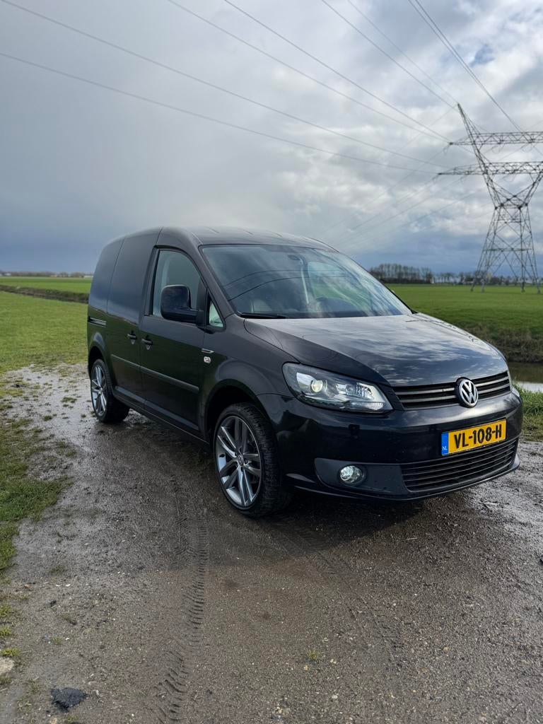 Volkswagen Caddy 1.6 D dsg 2015 (Prijs ex btw), Auto's, Zwart, 4 cilinders, Volkswagen, Zwart