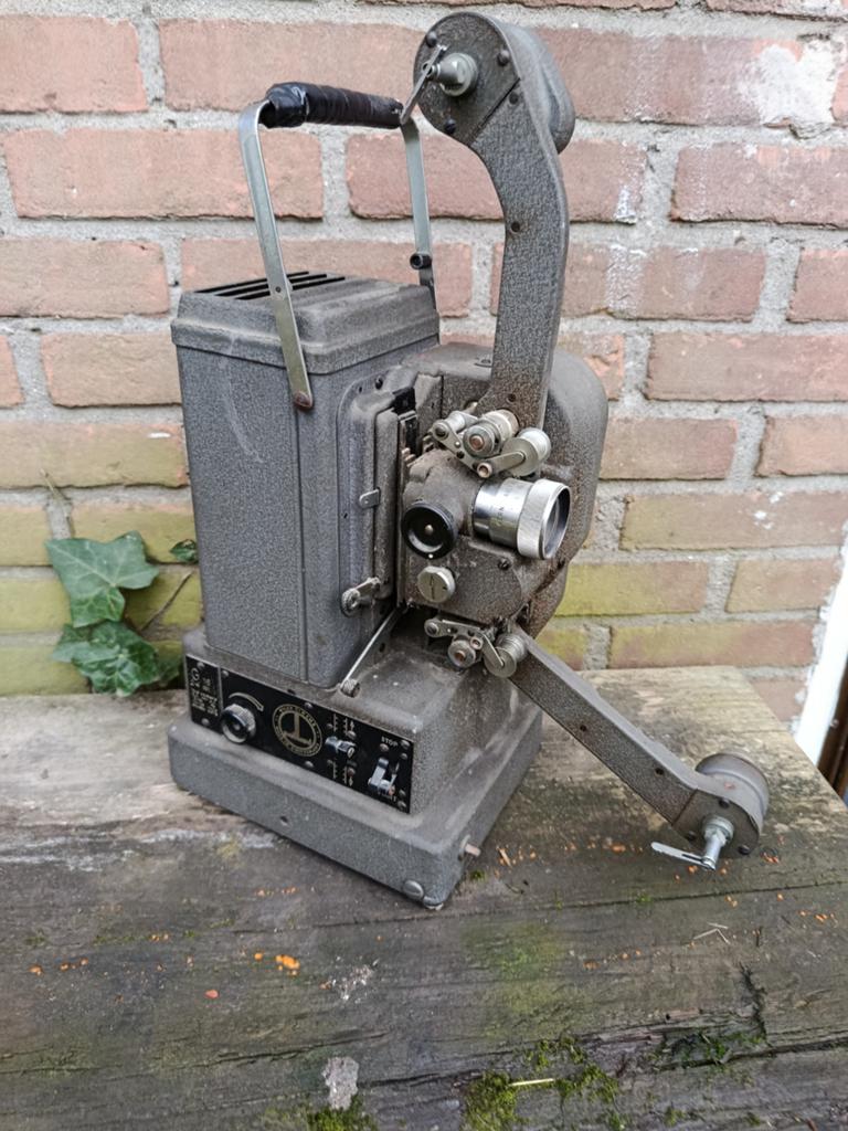 Vintage Bolex Filmprojector - Klassieke Filmervaring, Ophalen of Verzenden, Gebruikt, Overige typen