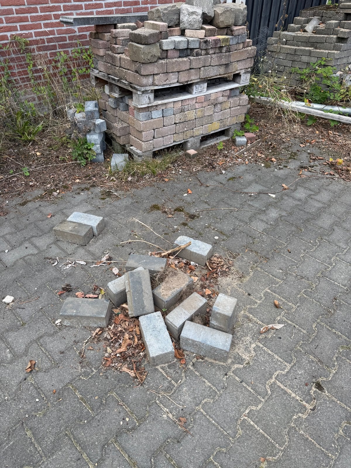 Diverse partij gebruikte stenen en tegels, Doe-het-zelf en Verbouw, Ophalen of Verzenden, Gebruikt, Overige typen