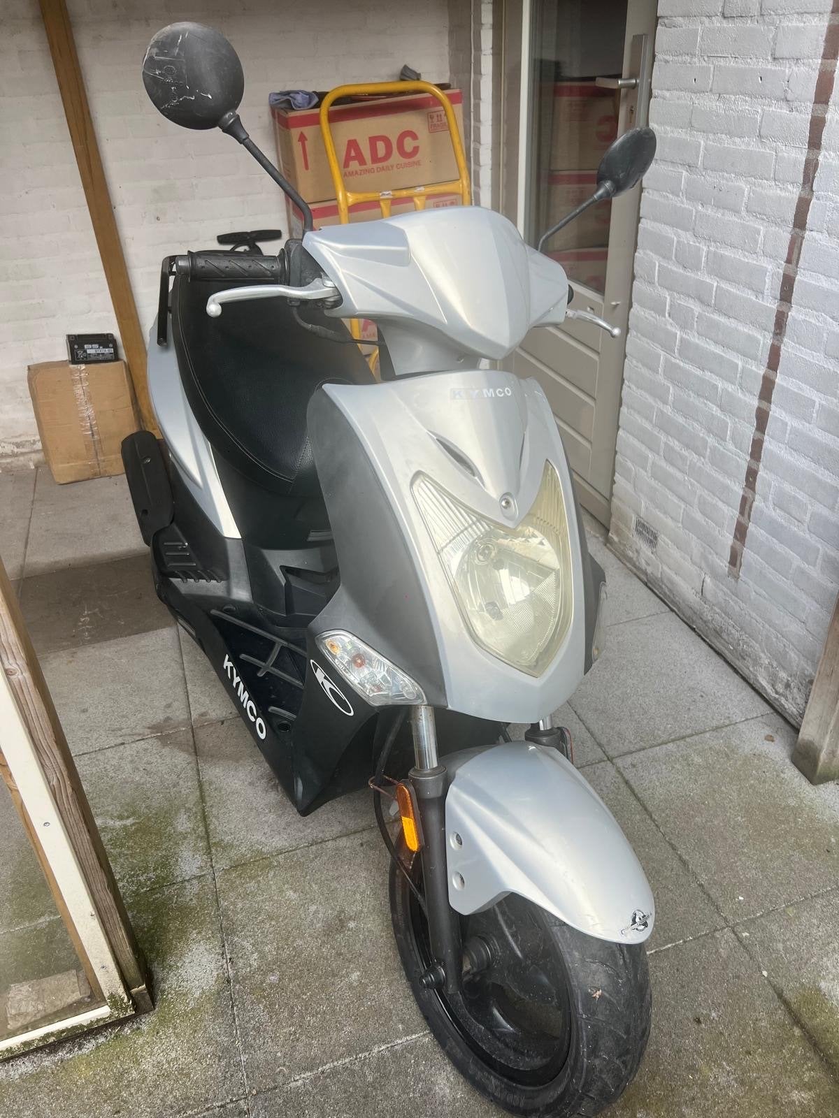 Kymco Agility 50 Scooter - Zilver, Ophalen, Gebruikt, Maximaal 45 km/u, Agility