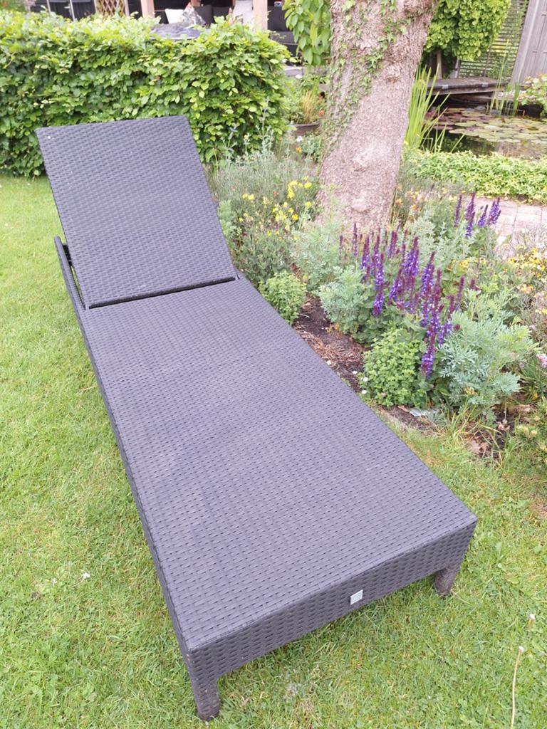Verstelbare Wicker Ligstoel - Zwart, Tuin en Terras, Ligbedden, Ophalen, Gebruikt, Wicker, Verstelbaar