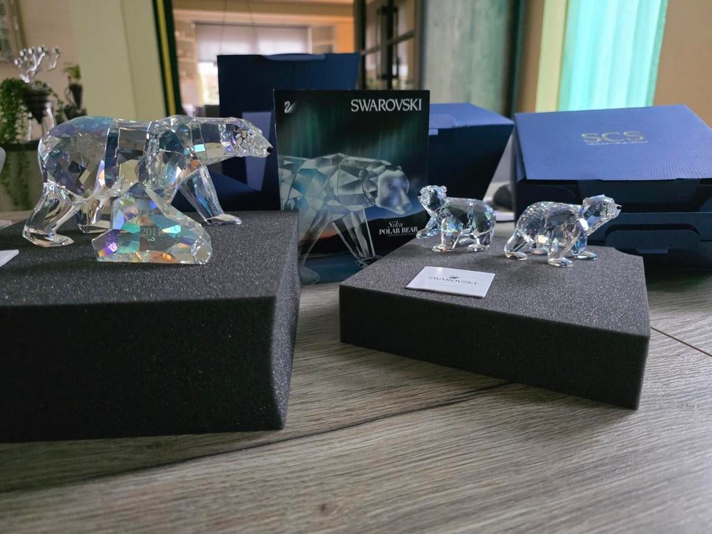 Swarovski siku met jongen, Verzamelen, Swarovski, Ophalen, Zo goed als nieuw, Figuurtje