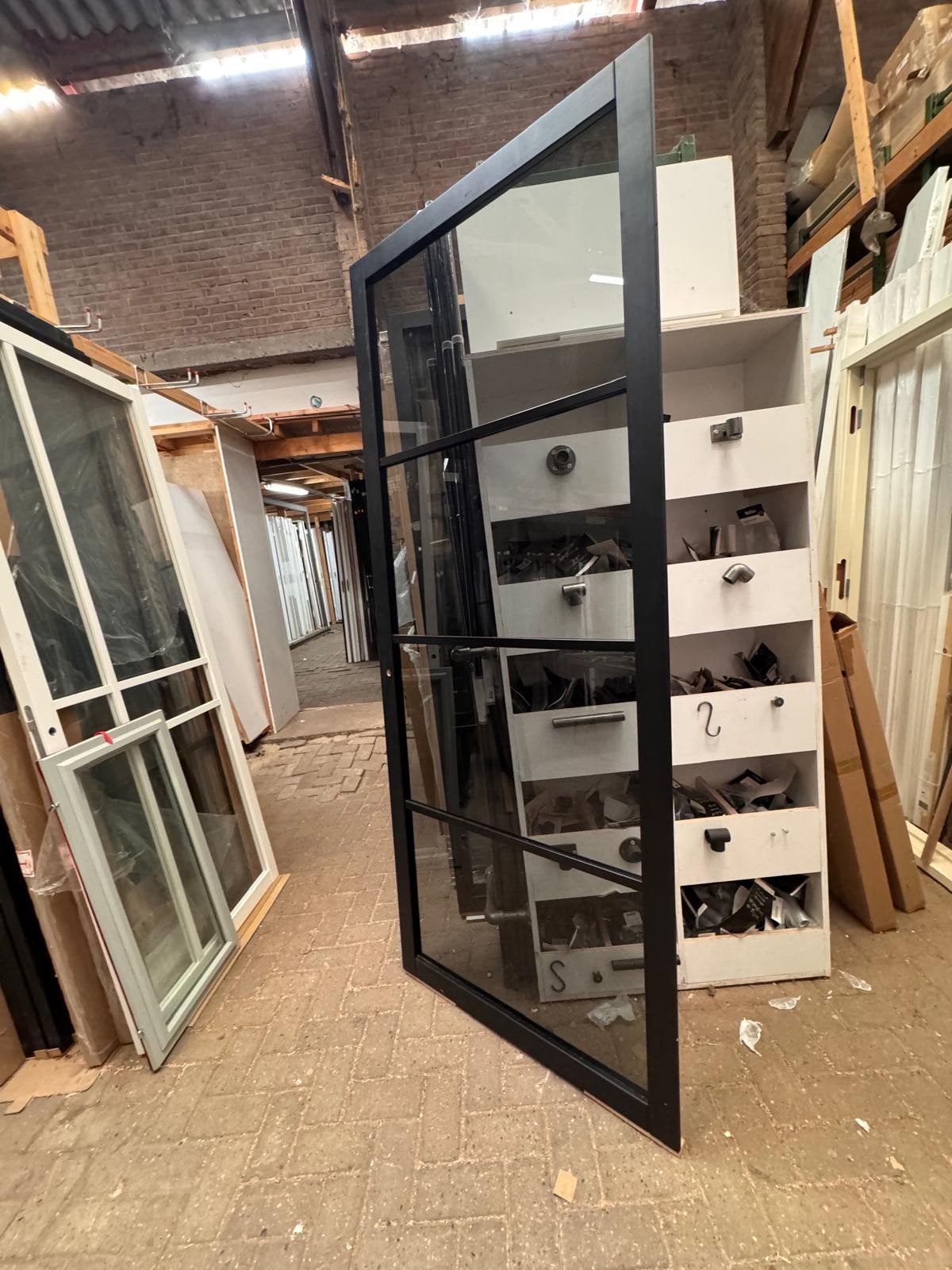 93x231,5 binnendeur opdek staallook zwart rookglas sk48, Ophalen, Binnendeur, Nieuw, Glas