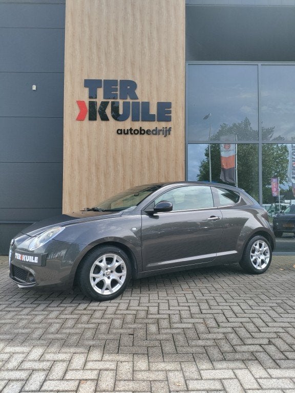 Alfa romeo MITO TWINAIR SBK/Leder/Sunroof/2013, Voorwielaandrijving, Gebruikt, Euro 6, Bruin