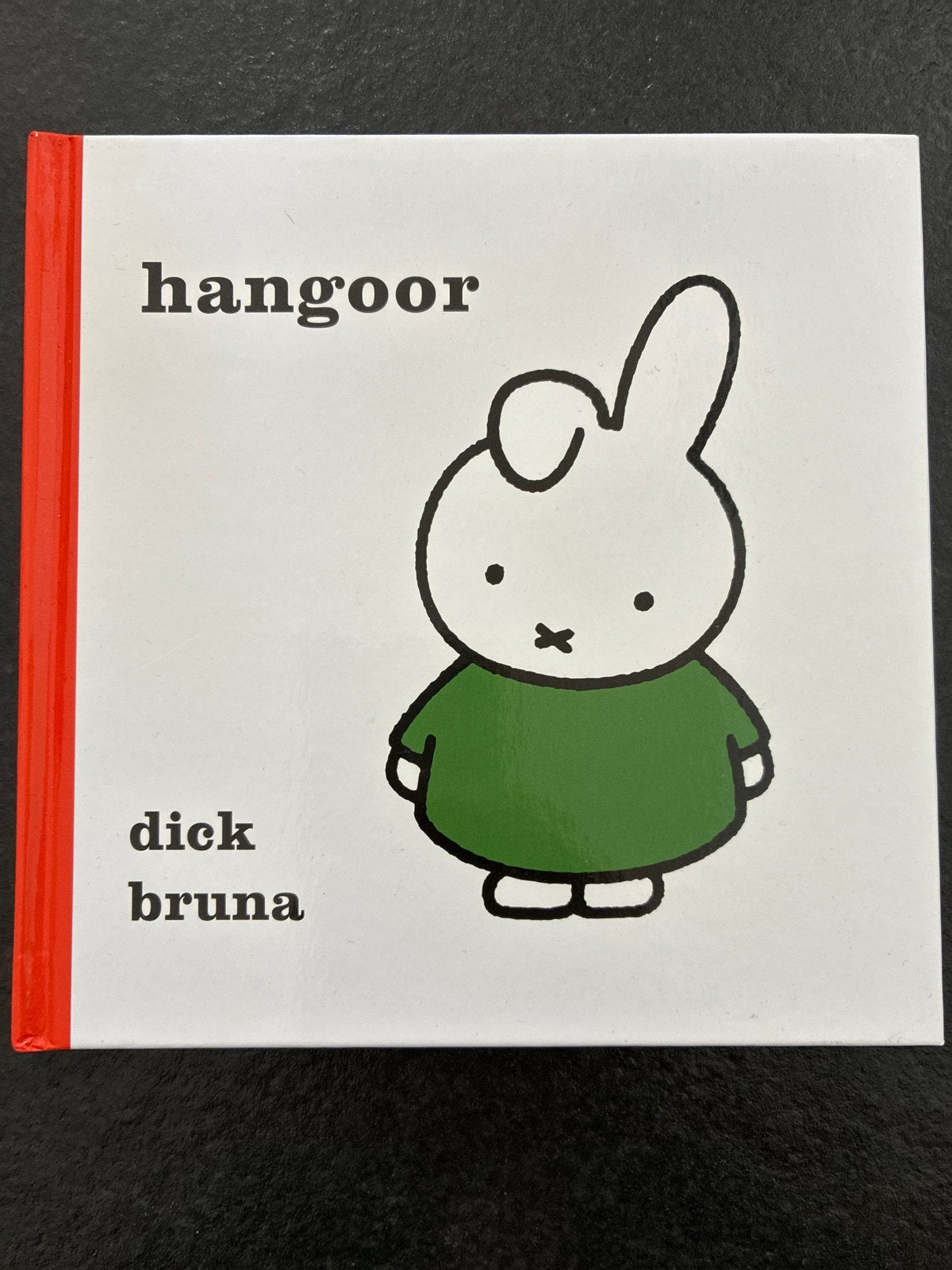 Nijntje Hangoor - Dick Bruna (Zo goed als nieuw), Fictie algemeen, Jongen of Meisje, Ophalen of Verzenden, Zo goed als nieuw