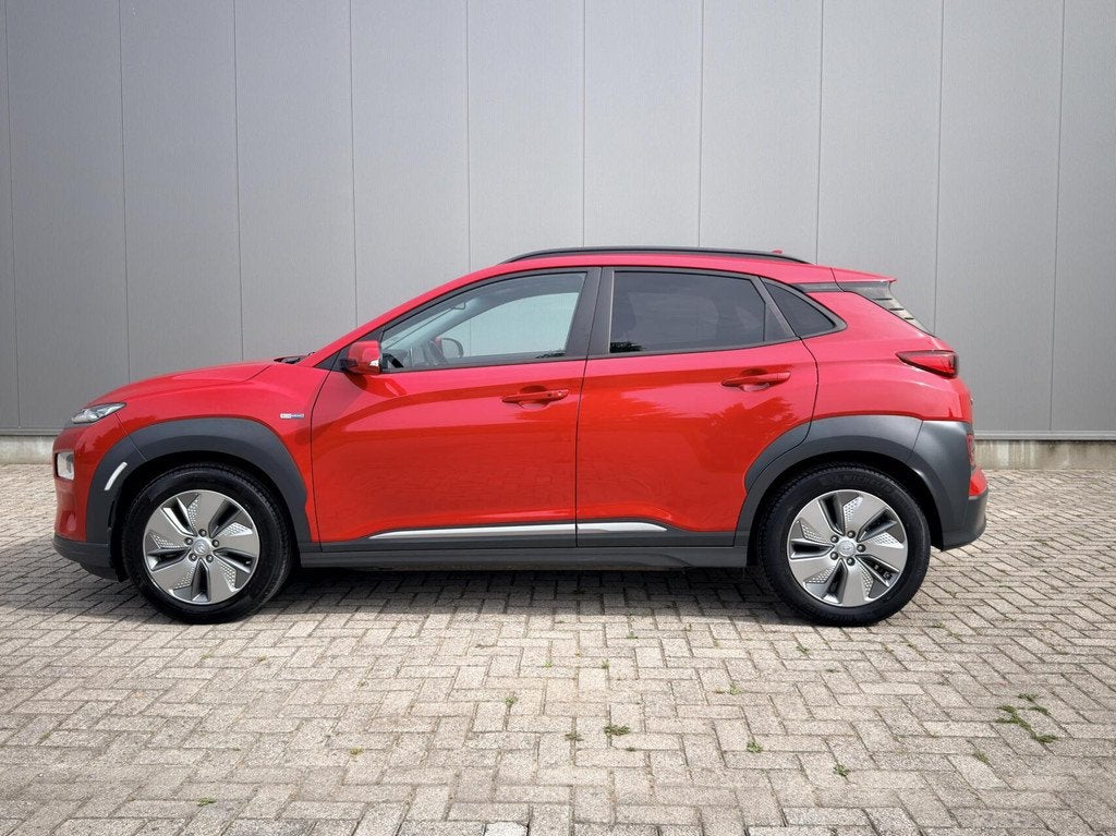 Hyundai Kona EV Comfort 64 kWh Automaat|Carplay|Warmtepomp|D, Auto's, Hyundai, Gebruikt, Met garantie (alle), Automatische klimaatregeling
