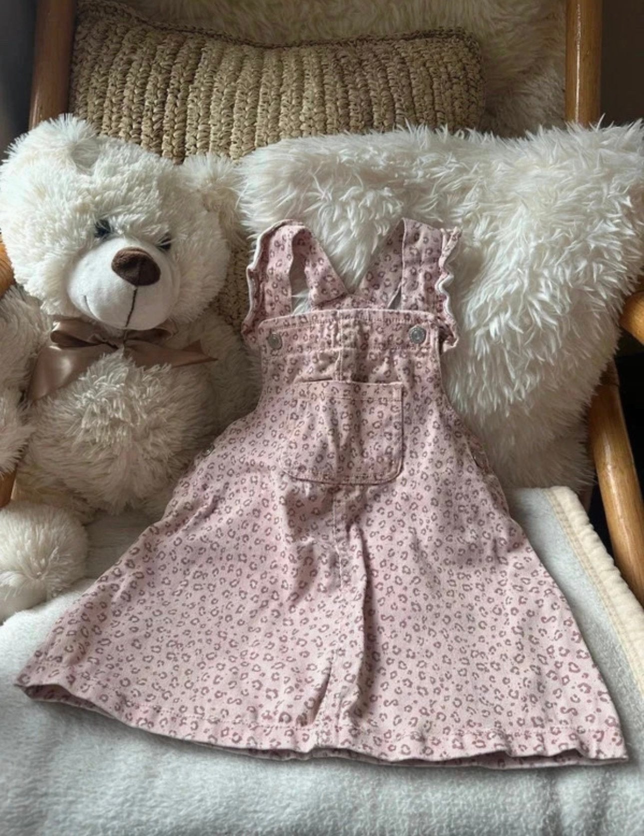 Schattig roze overgooier jurkje met luipaardprint - maat 98, Ophalen of Verzenden, Zo goed als nieuw