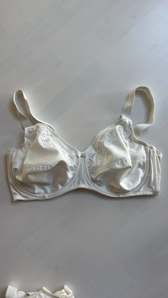 Luxe witte PrimaDonna Sambal full cup beugelbh - Maat 85D, Prima Donna, Ophalen of Verzenden, Wit, BH