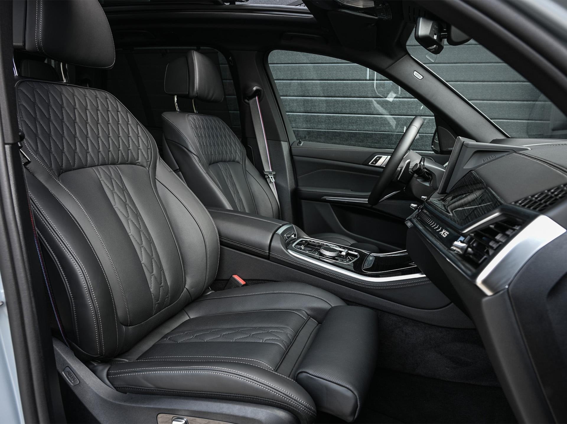 BMW X5 xDrive50e M-Sport Pro | Panoramadak | Active Cruise |, Auto's, BMW, Gebruikt, 2395 kg, Lichtsensor, Bedrijf