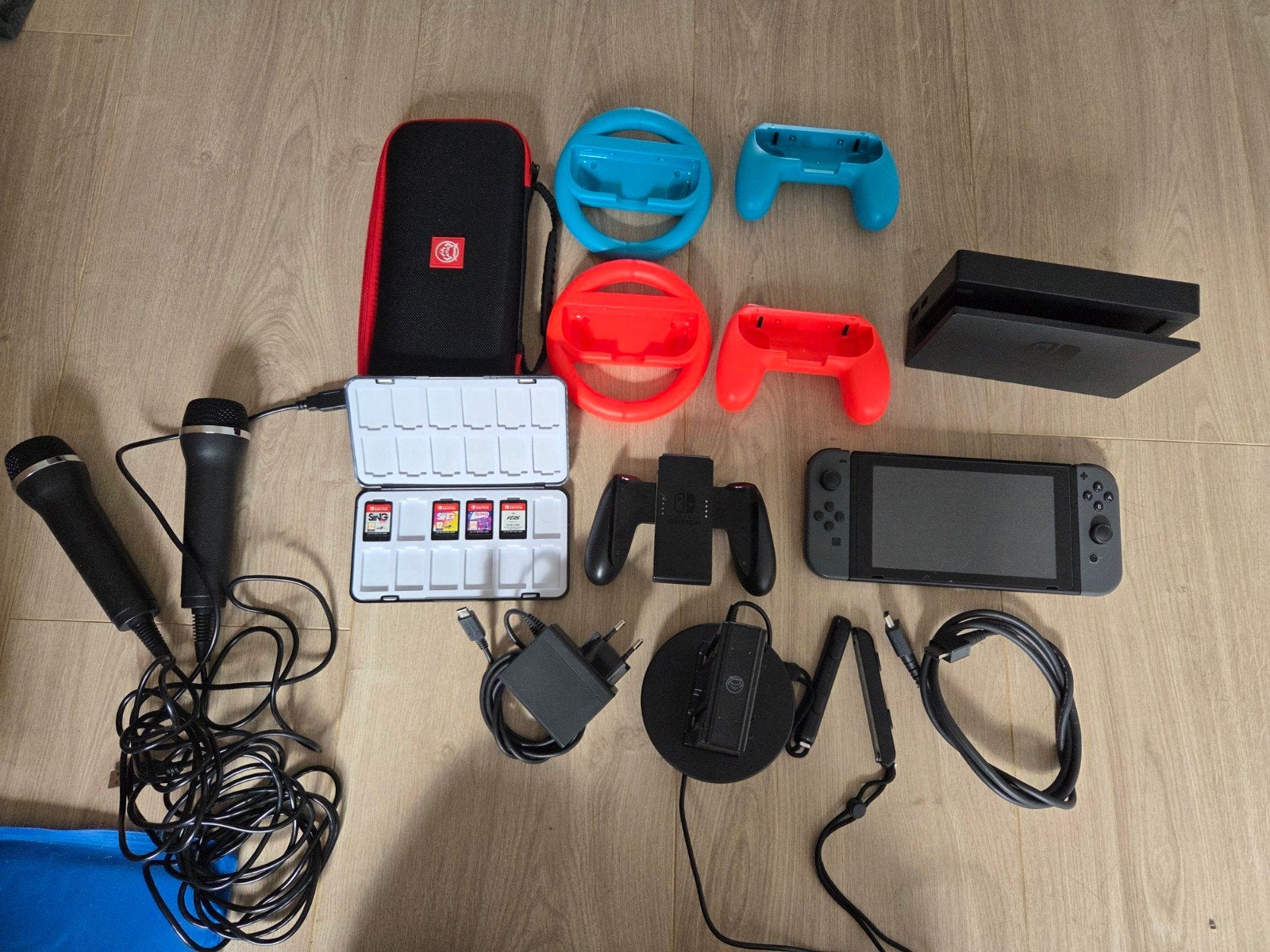 Nintendo Switch compleet pakket, Spelcomputers en Games, Ophalen, Met games, Met 2 controllers, Zo goed als nieuw