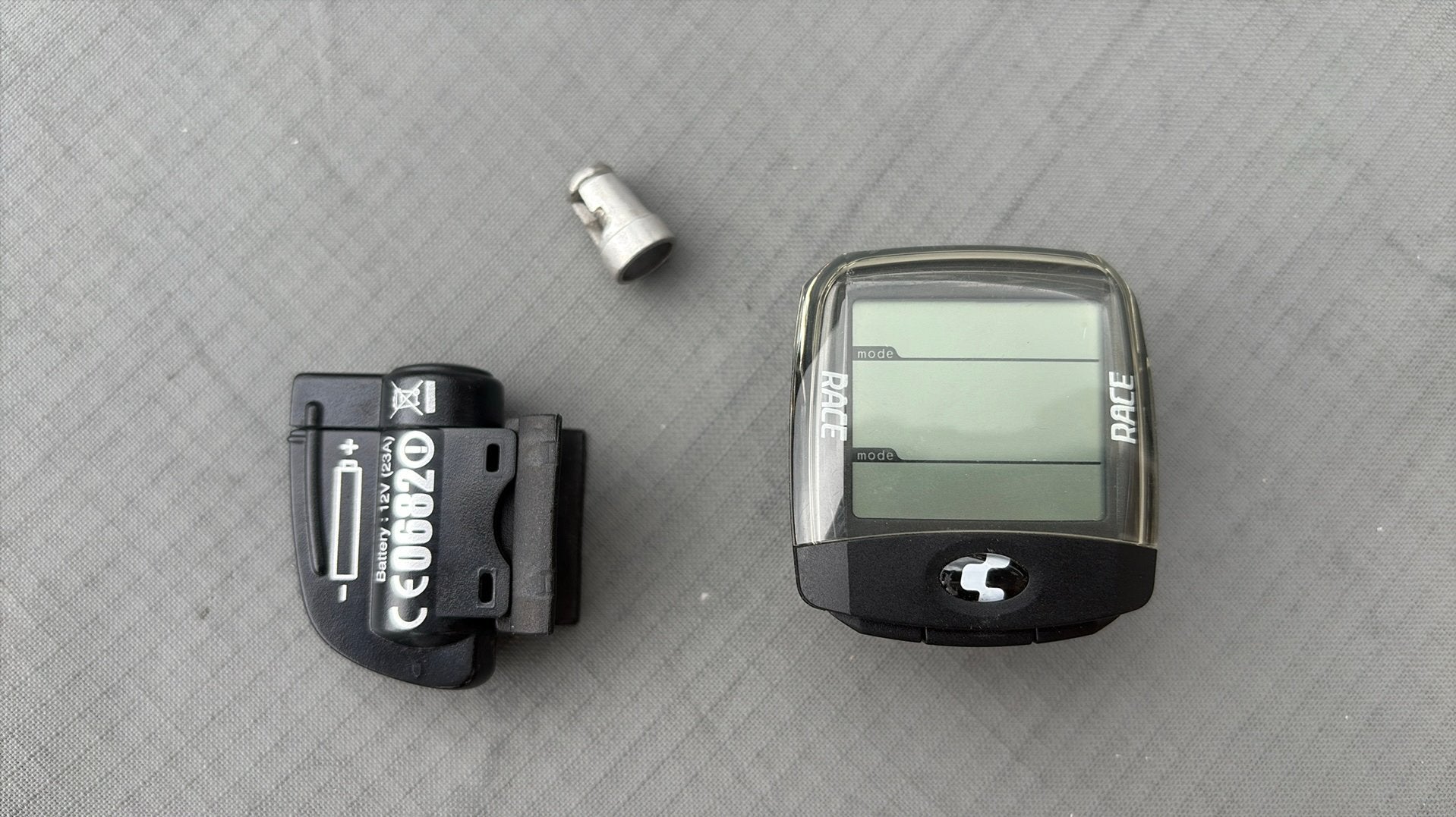 Cube Race snelheidsmeter, Fietsen en Brommers, Fietsaccessoires | Fietscomputers, Ophalen of Verzenden, Gebruikt