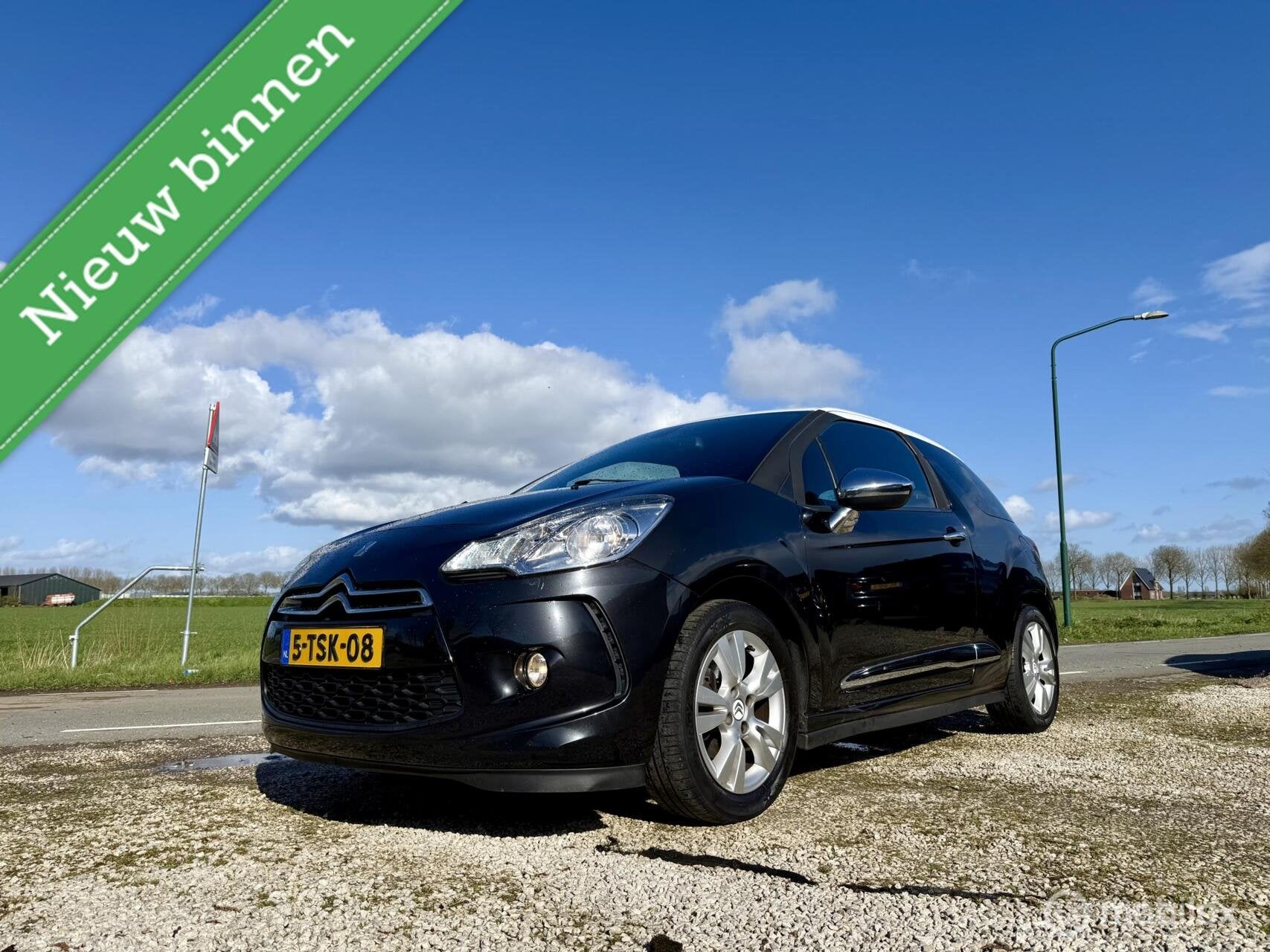 Citroen DS3 1.6 So Chic, BJ 2010 Nette Auto, Alle Opties, Auto's, Euro 5, 4 cilinders, Zwart, Bedrijf