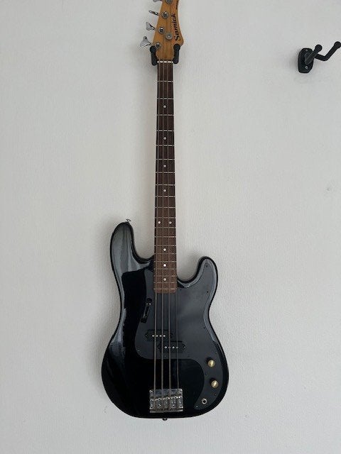 Samick basgitaar, Ophalen, Zo goed als nieuw, Elektrisch