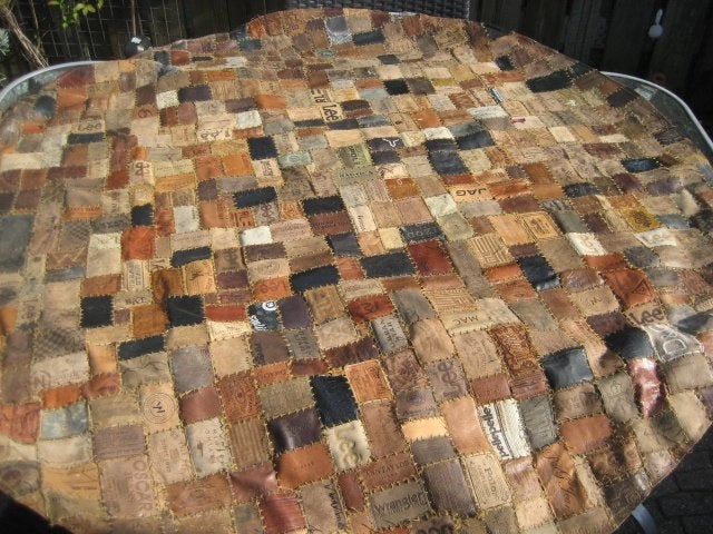 wandkleed gemaakt van jeans labels, Ophalen, Gebruikt, Wandkleed, 147 cm