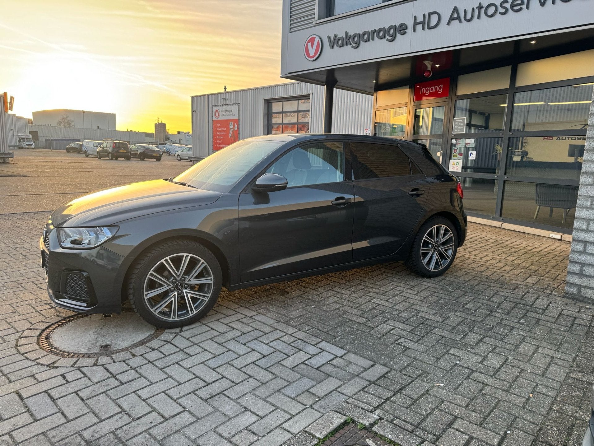 Audi A1 Sportback Advanced Edition (bj 2022), Auto's, Audi, Stof, Euro 6, LED verlichting, Bedrijf