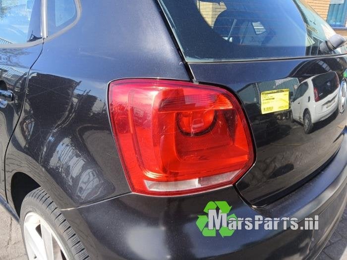 Achterlicht links van een Volkswagen Polo, Gebruikt, -, Volkswagen, -