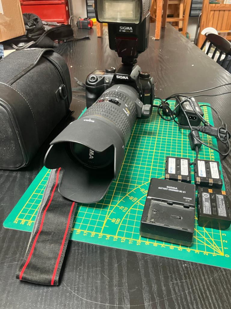 Sigma SD14 met Sigma 70-200mm f2.8 APO HSM lens en extra's, Gebruikt, Spiegelreflex, Ophalen of Verzenden, Overige Merken