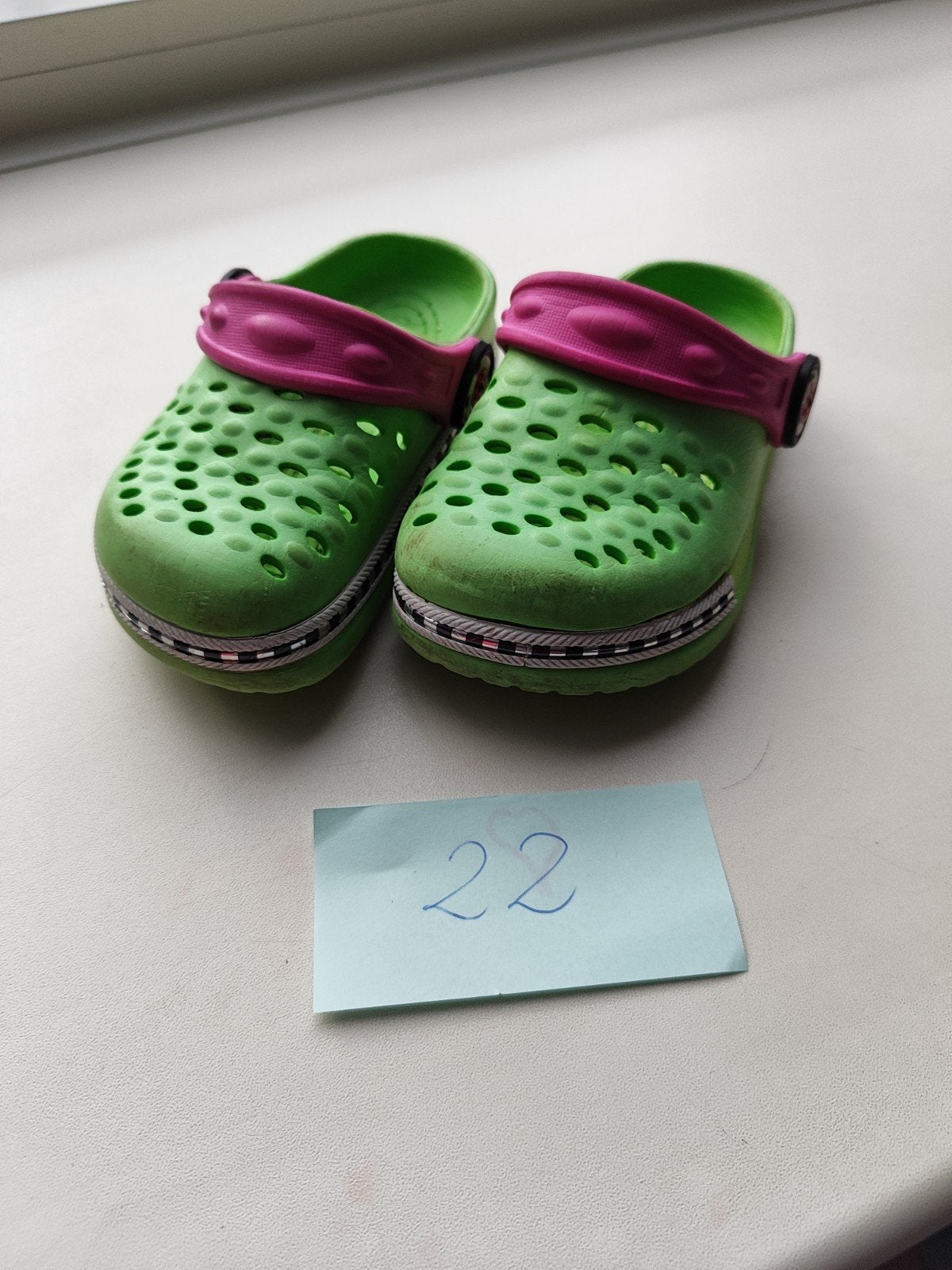Kinderklompjes maat 22 crocs, Ophalen, Gebruikt, Jongen of Meisje, Schoenen