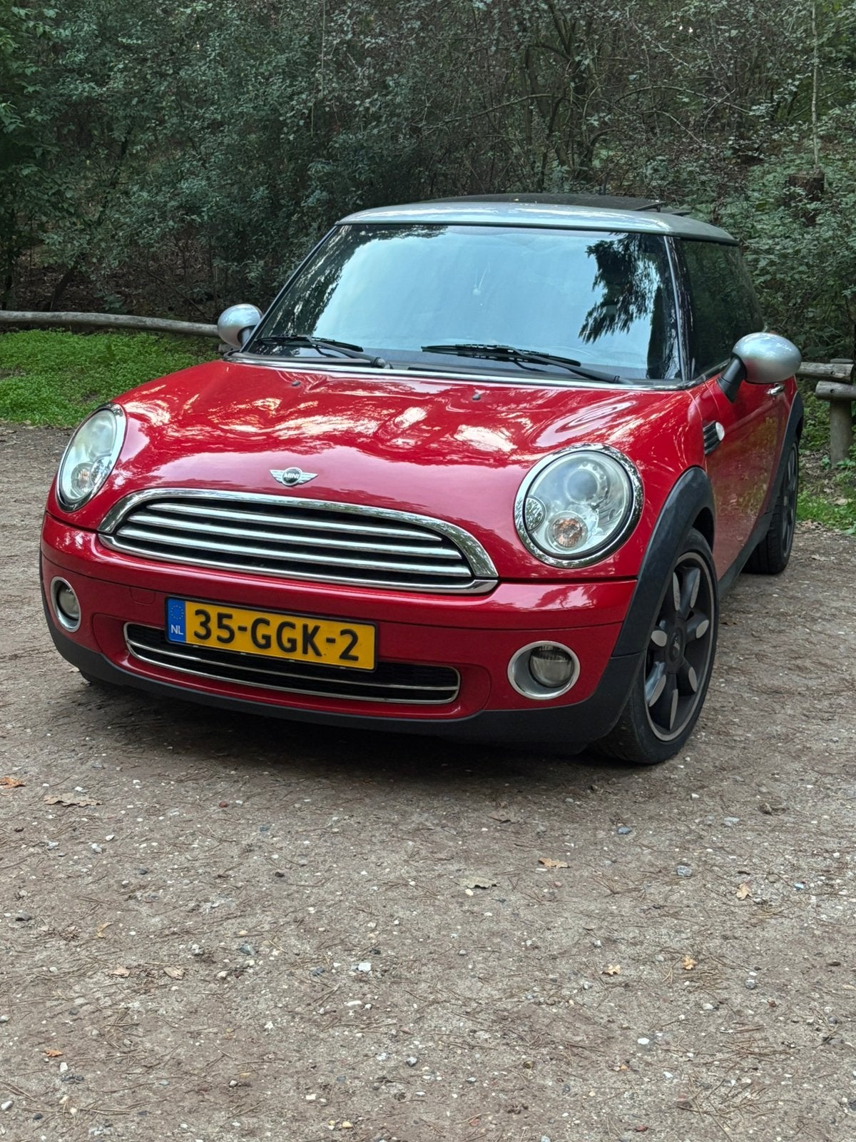 Mini cooper  1.6  uit 2008 met pano en nieuwe apk, Auto's, Achterwielaandrijving, Leder en Stof, Overige kleuren, Handgeschakeld
