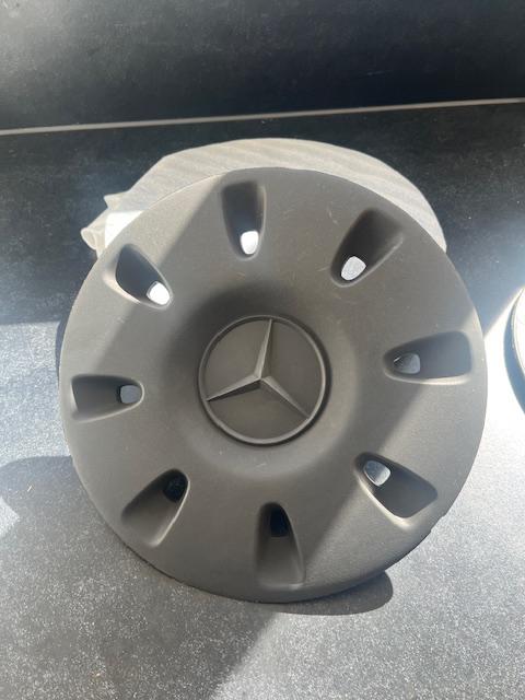Nieuwe Wieldoppen Mercedes Vito, Ophalen, Nieuw