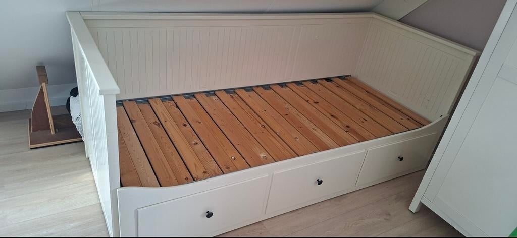 IKEA uitschuifbaar bed met opberglades Hemnes bedbank, Huis en Inrichting, Ophalen, Wit, Tweepersoons, Overige maten