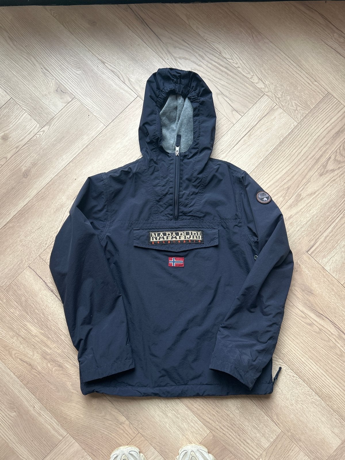 Napapijri Anorak Jas - Donkerblauw, Maat 162/164, Ophalen of Verzenden, Zo goed als nieuw, Jongen of Meisje, Jas