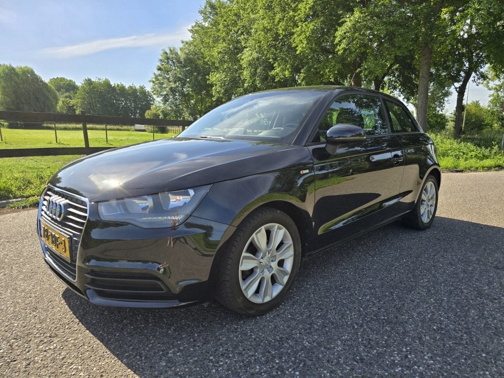 Audi A1 1.2 TFSI Attr. PL.B. (bj 2012), Auto's, Audi, Voorwielaandrijving, Euro 5, 86 pk, 4 cilinders