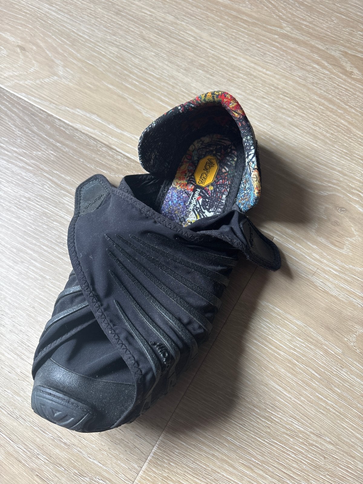 Vibram barefoot schoenen maat 40, Ophalen of Verzenden, Zo goed als nieuw, Zwart, Sportschoenen