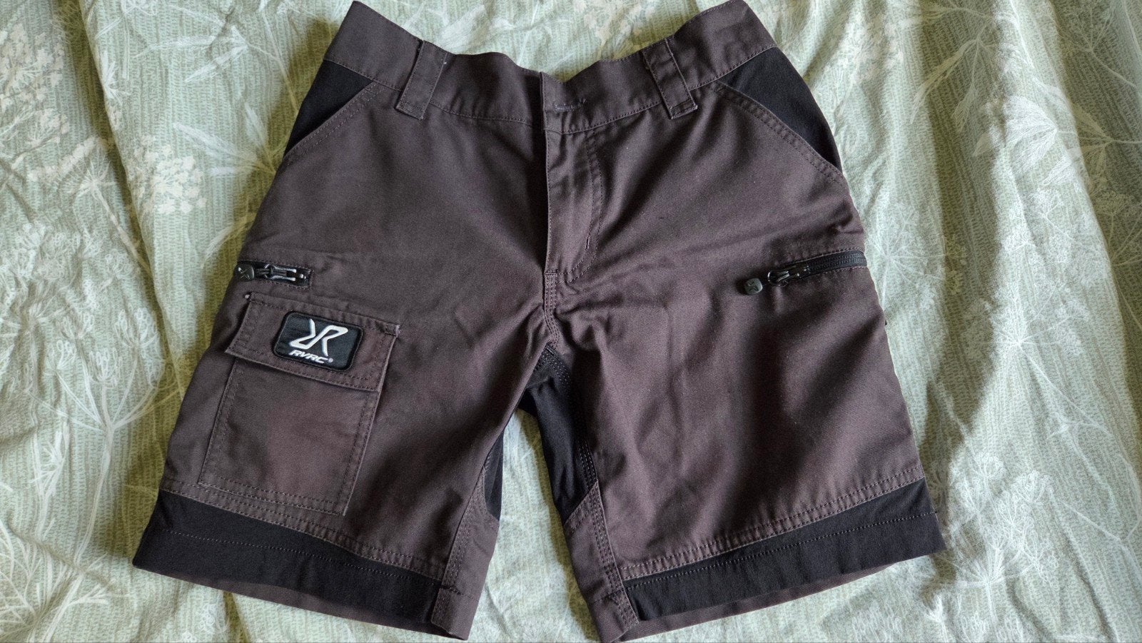 Korte broek Revolution Race, Kort, Ophalen of Verzenden, Zo goed als nieuw, Maat 36 (S)