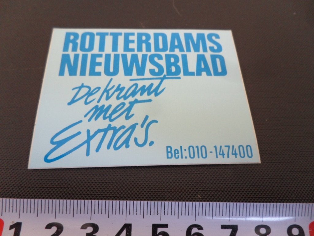 sticker rotterdams nieuwsblad de krant met extra's, Verzamelen, Ophalen, Zo goed als nieuw