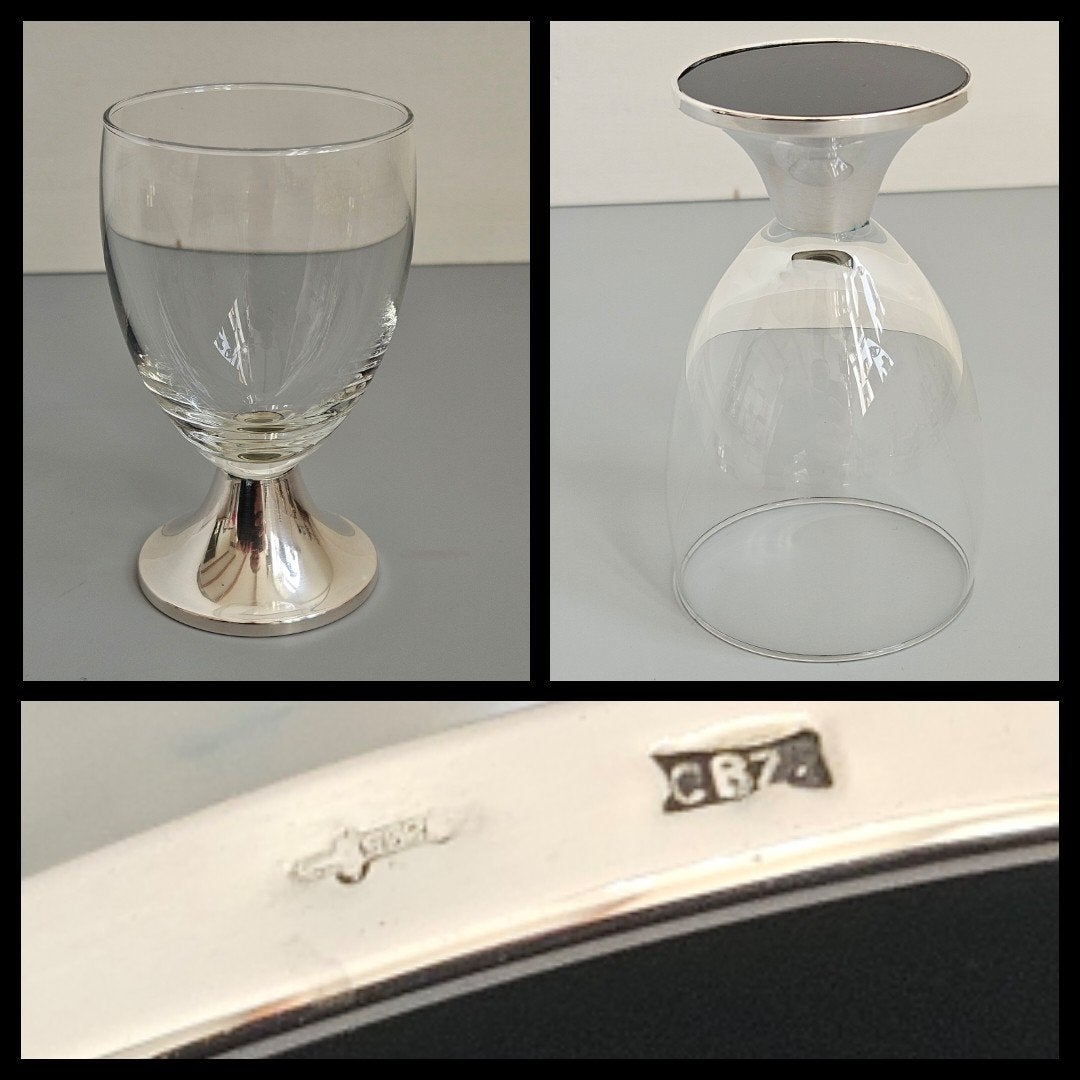 Nederlands zilver,  borrelglaasje met zilveren voet, Ophalen of Verzenden, Zilver